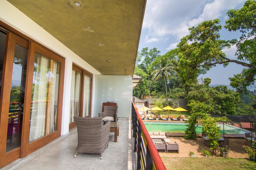 The Elephant Stables Kandy Exterior photo