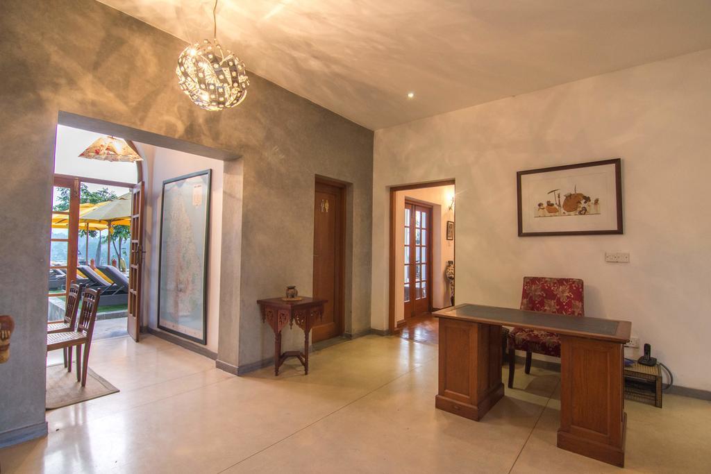 The Elephant Stables Kandy Exterior photo